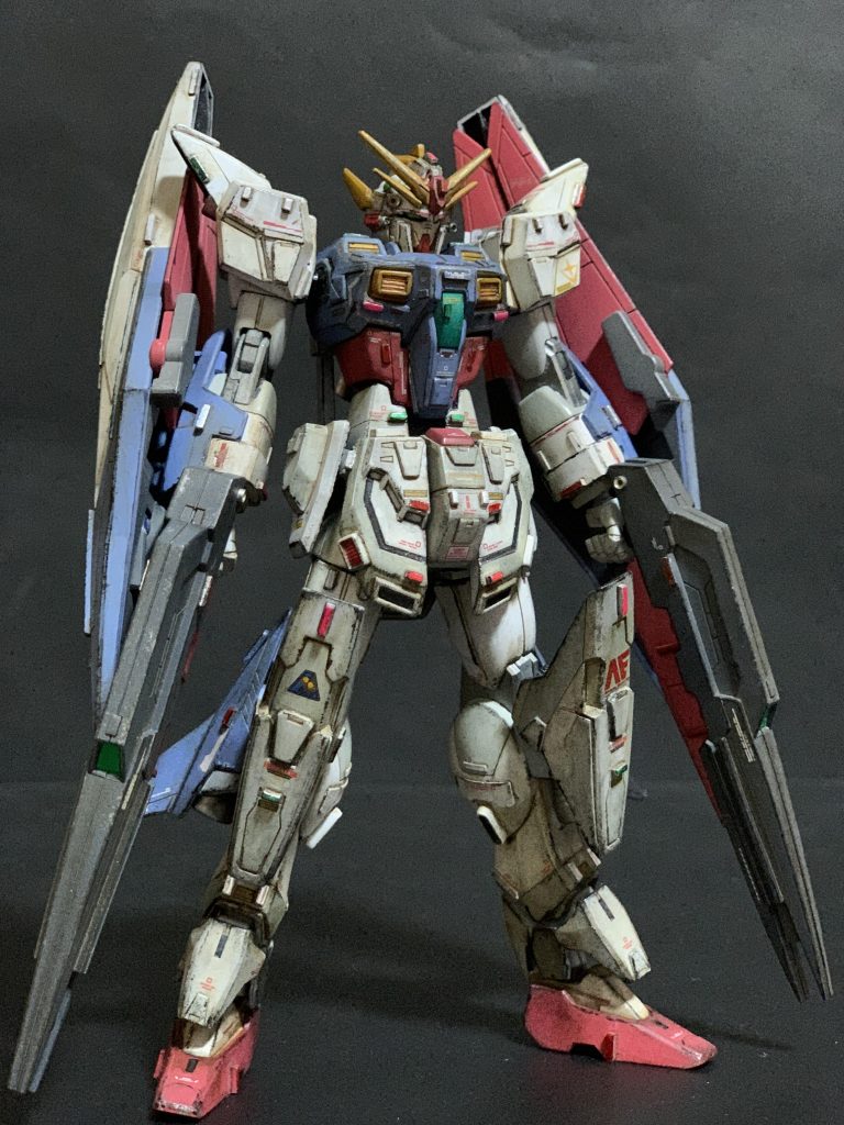 おおっ 意外といいじゃん! カッコいい!!俺のガンプラカッコいい!! 戦闘機感はないっすけど