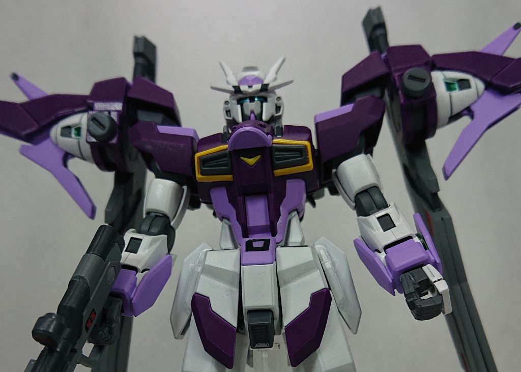 カラーリングは「デスティニーインパルス」を意識したのですが缶スプレーでの塗装なのでこれが限界でしたでは、最後までご覧いただきありがとうございました