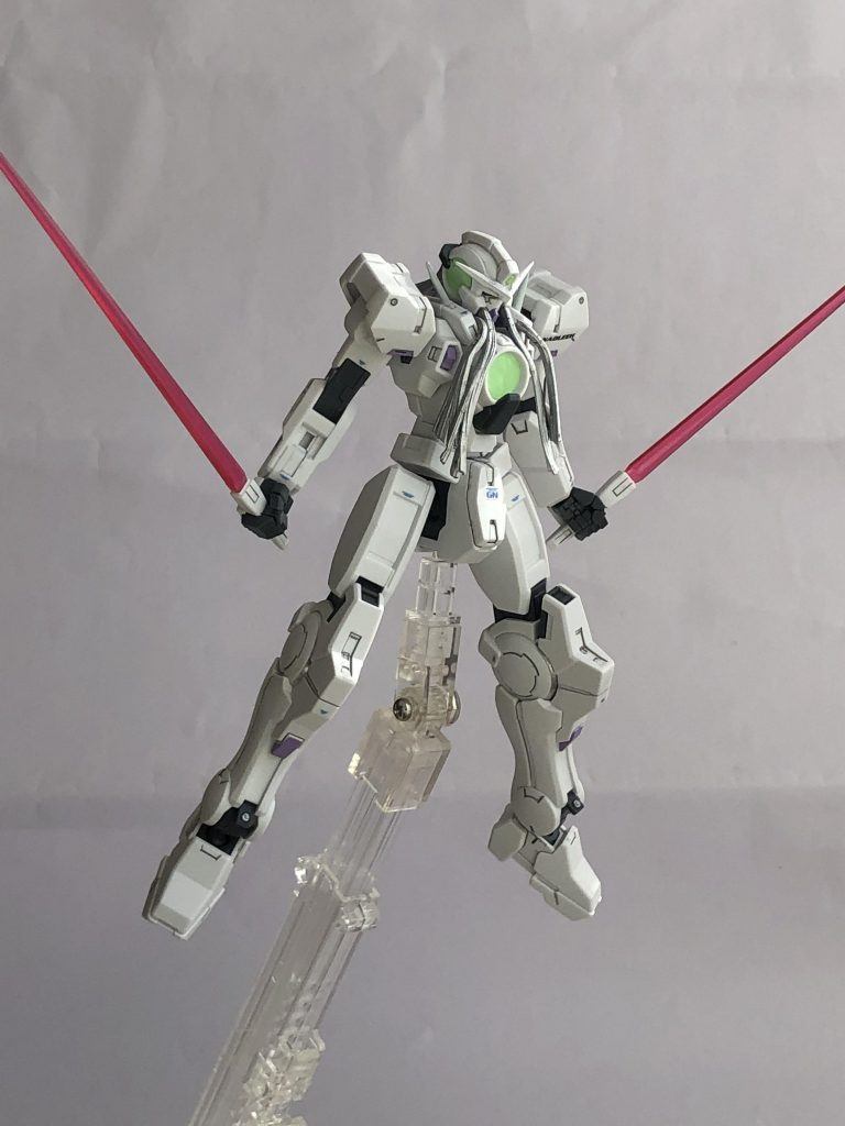 二刀（GNビームサーベル）装備。