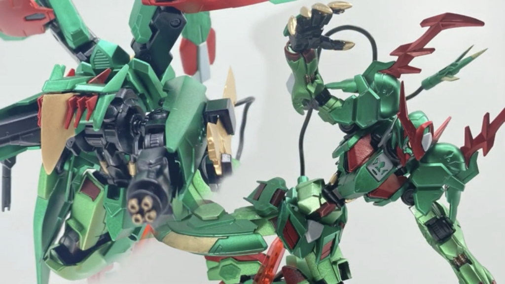 そして本機最大の特徴が、2基のガンダムフレームが使用されていることを活かした分離・合体機構です‼️