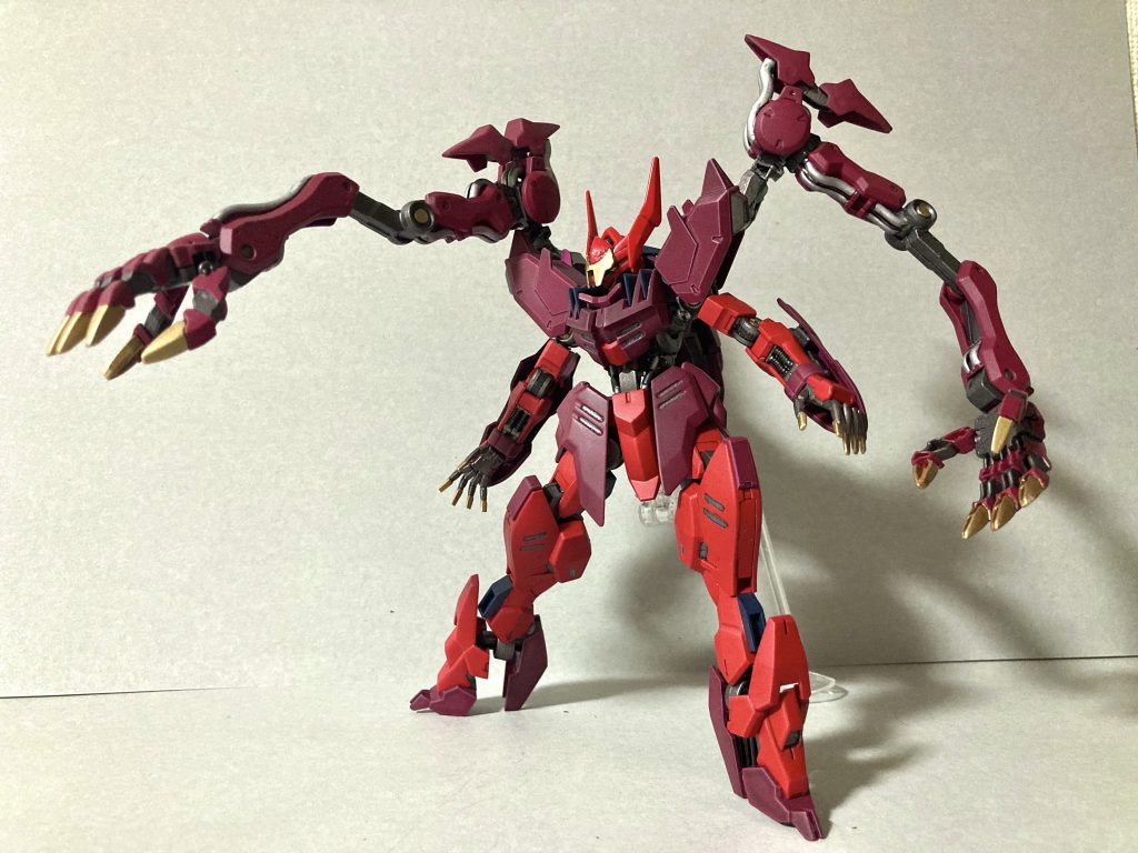 腕部追加ユニットもパージした状態。