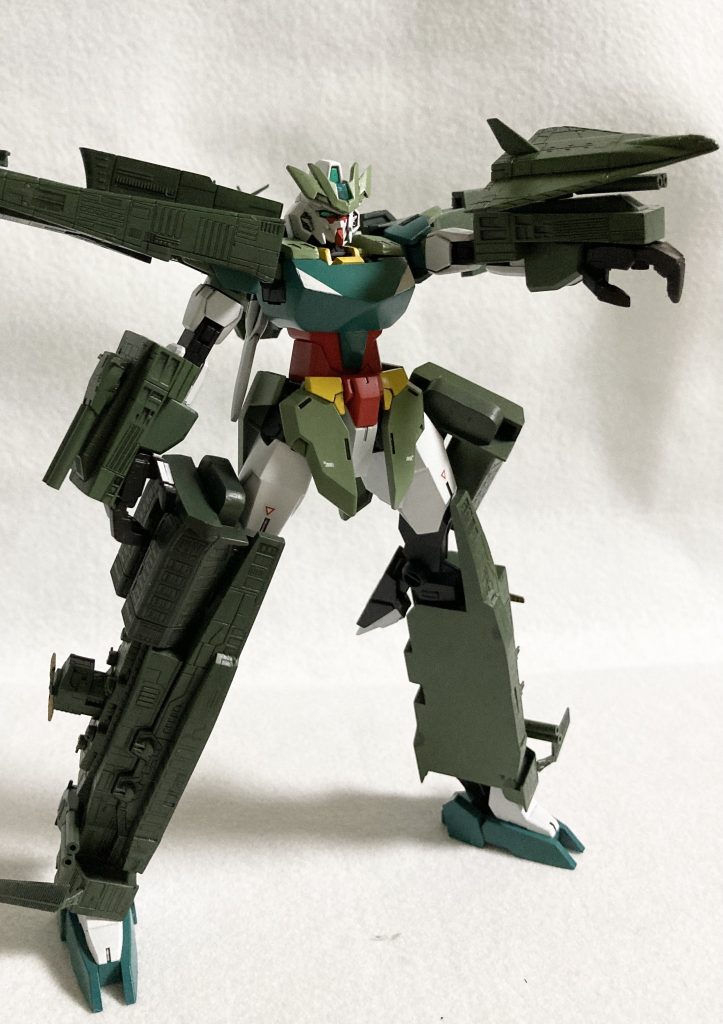 普段左肩に付いているシャトルは必殺技Gフェニックスとなる(今回はエフェクト加工無し)