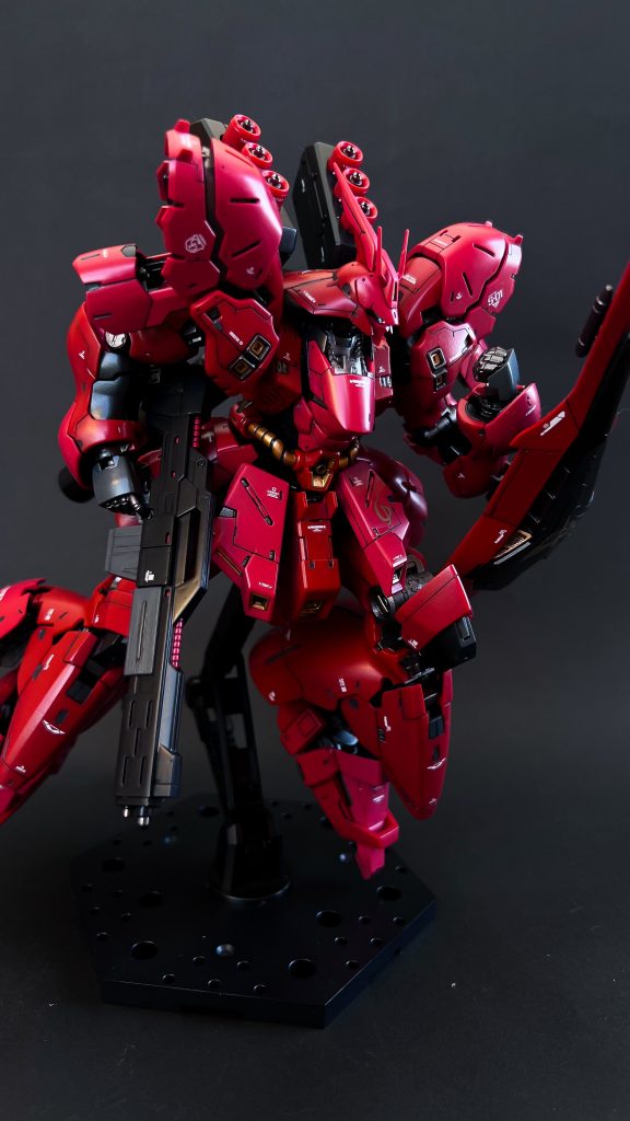 【筆塗り部分塗装】RGサザビーを成形色活かしで作りました🙇‍♂️–3枚目/制作者：@praZo001