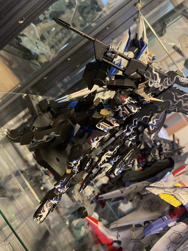 新曲公開記念制作フルメカニクス バルバトス第６形態全塗装