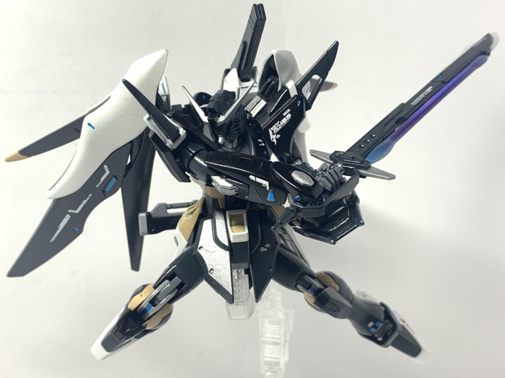 アロンダイトビームソード構え2。