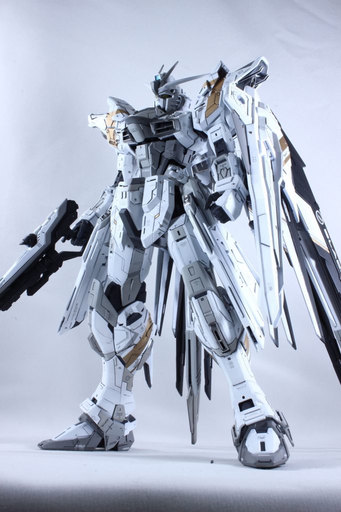 そもそもがかっこいい機体なのでなにをどうしてもカッコよくなります🤣