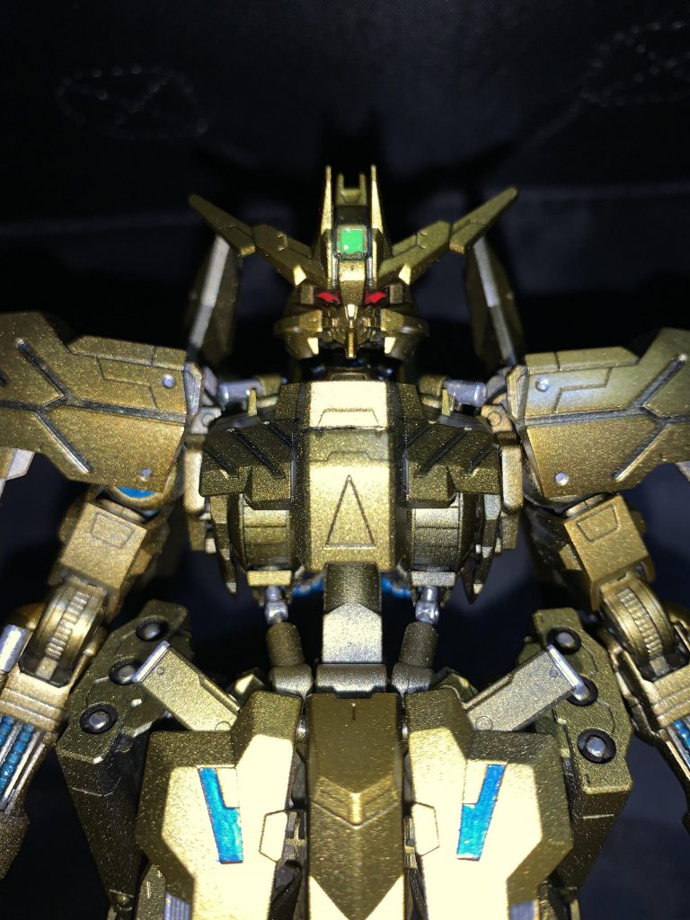 個人的にはクリアなしの方が良かったな。粒子感の荒さが減ったのが⤵︎部分塗装もセンサーとカメラアイだけにしとけばと反省が多い機体に…金像じゃないよねと閲覧ありがとうございました