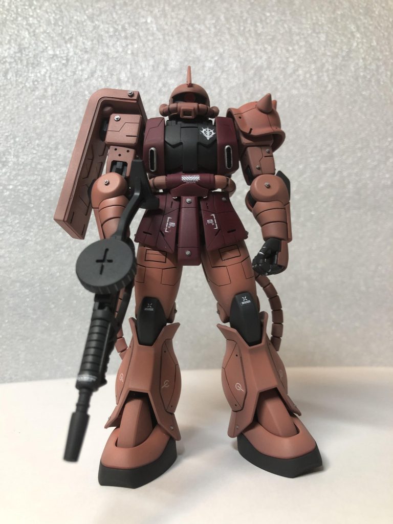 HG シャア専用ザクII–5枚目/制作者：おやプラ