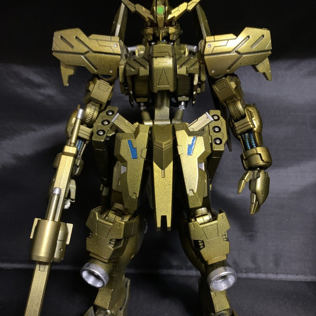 MG　ガンプラ　ガンダムヴィダール　全塗装　完成品　ゴールドフレームカラー MG ガンプラ ガンダムヴィダール 全塗装 完成品 ゴールド