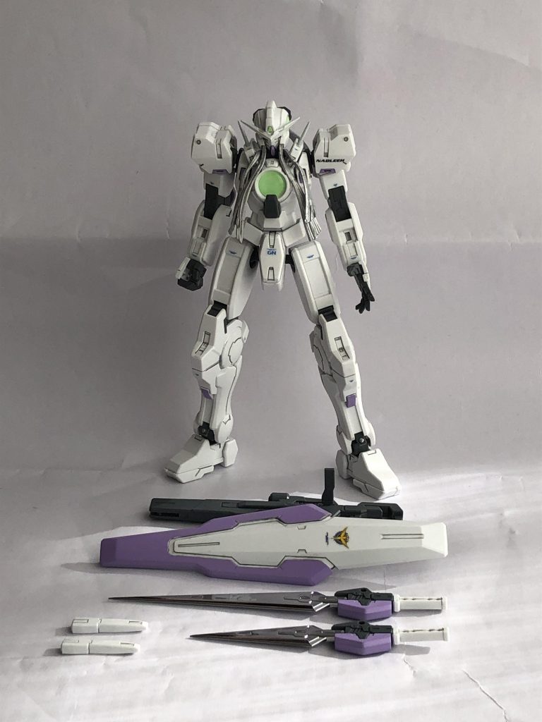 装備一覧。デカールは、RGガンダムエクシアのリアルスティックデカールと、ガンダム00用 水転写デカールの併用です。