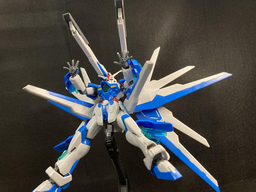 決めポーズ！！最高に最高を重ねた主人公機でしたね!!では！ご観覧頂きありがとうございました！（急いでる人）