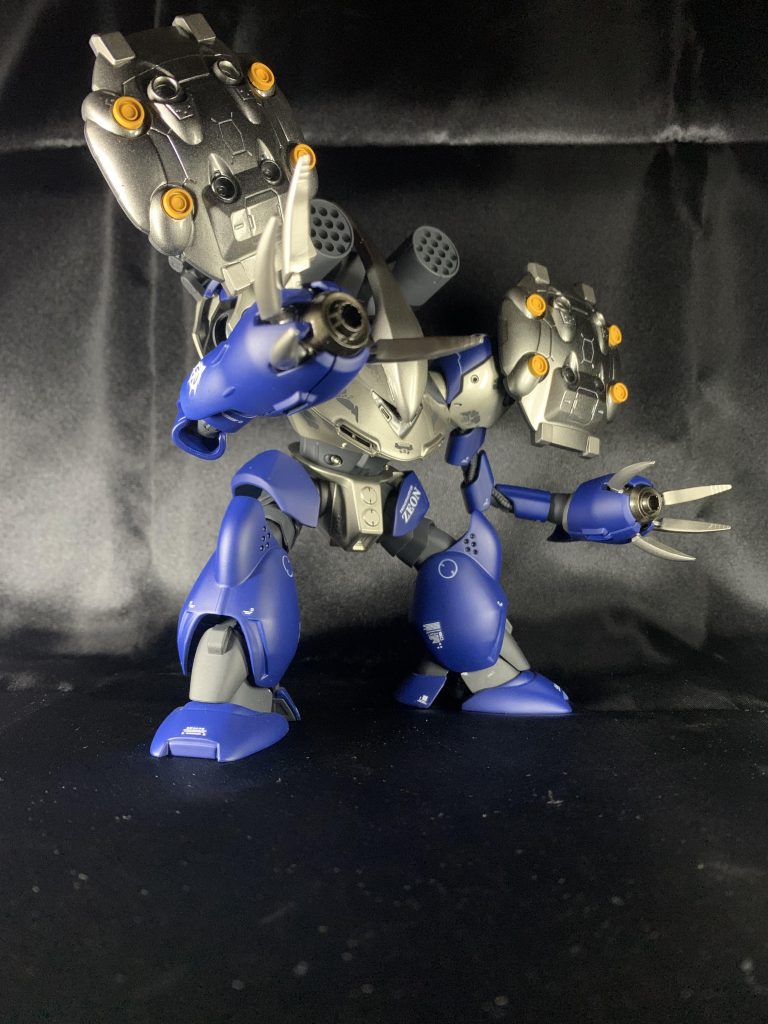 ビーム・キャノン、拡散メガ粒子砲、ロケットポッドでフル攻撃!!