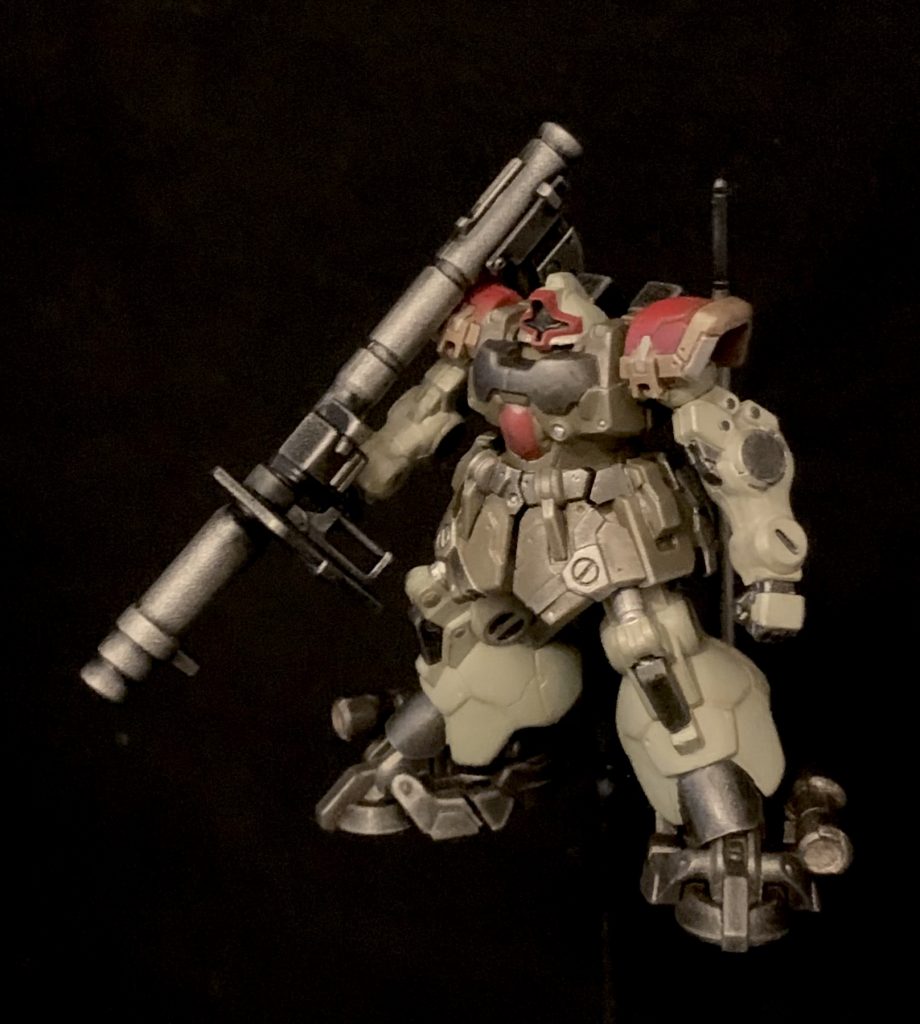 初の筆塗り全塗装になりました。エアブラシを使おうかと思ったんですが、面積ないんですよね〜w