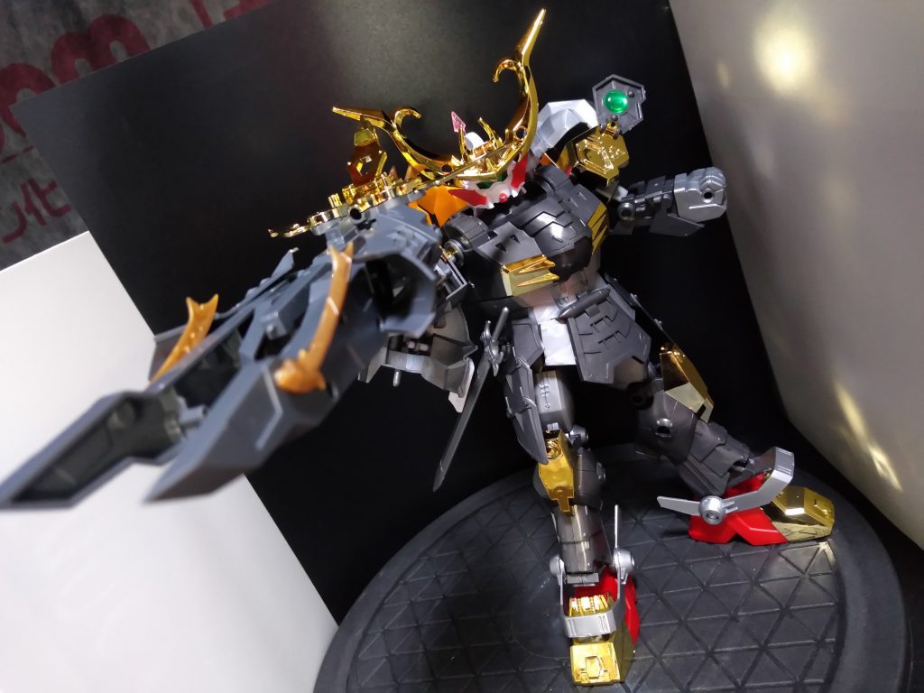 30mm系のパーツをまとめ買いした時にあった和風の装飾や大ぶりのパーツでとにかく大きめのキャノンにしました。