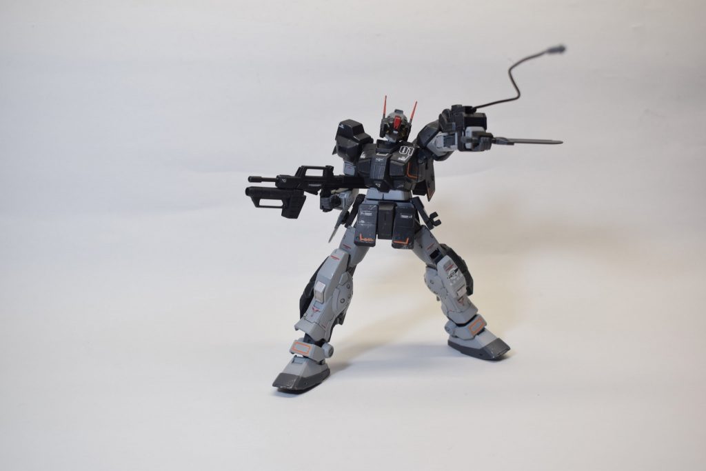 特殊武装にスタンアンカーとヒートナイフを装備。敵地に潜入して確実に破壊工作をする。