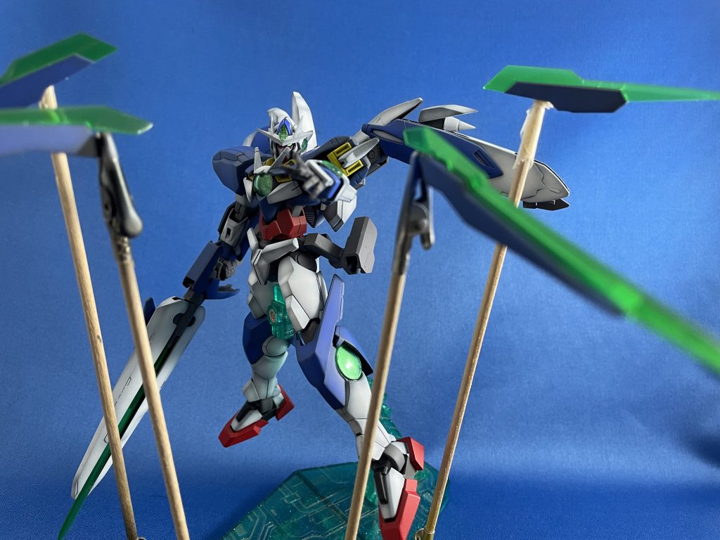 ソードビットは四つ搭載、それぞれ飛ばせます。