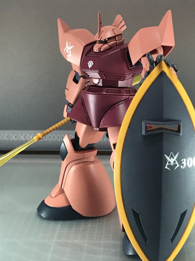 塗り直しは初挑戦であちこち壊れたりして苦戦しましたがなんとか仕上がりました。落ち着いた感じと想像したようにできて満足しています。