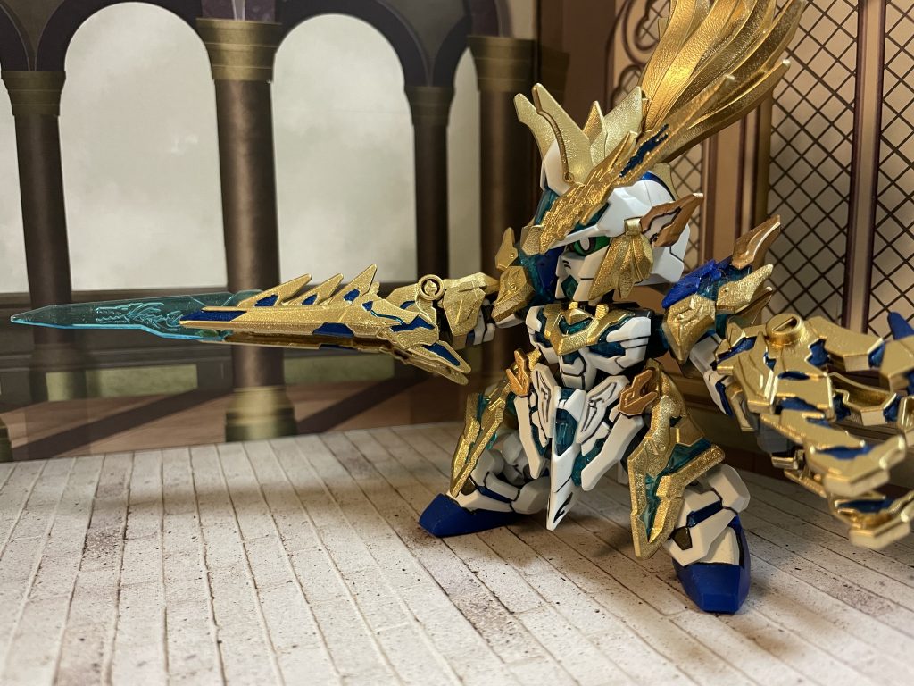 龍締破刃展開。なんとなくこのポーズナイトっぽい。