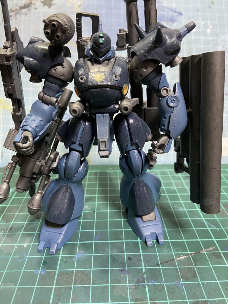 フル装備状態胸部90mmマシンキャノン×2腰部試作メガ粒子砲×2肩部試作ビームスパイク×1ビーム・サーベル×2ヒート・メッサー×2連装・Gバズ×1360mm試作カノン×1(使用不可)シュツルム・ファウスト×23連装マルチランチャー×1試作3連装防盾無反動砲×1試作ソードメイス×1ヒート・ブレード内蔵式改良大型ヒート剣×1