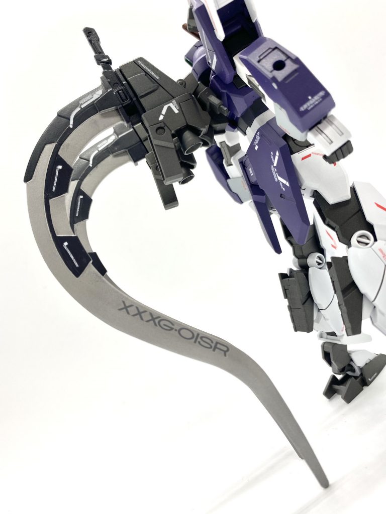 バックパックは旧キットを使用してヒートショーテルをマウント可能にしてありますこの時に型式が見れるようにヒートショーテルにデカールを貼ってみました