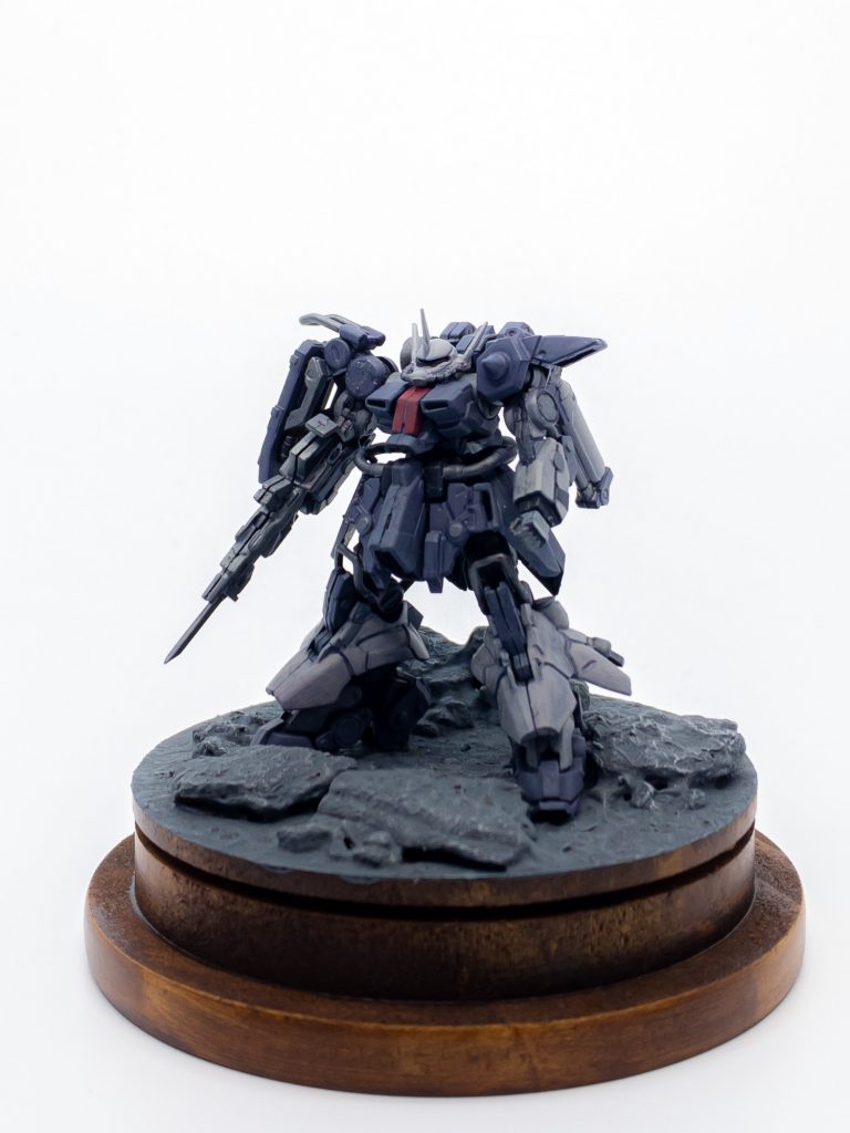 今回のベースは月面や小惑星をイメージ。