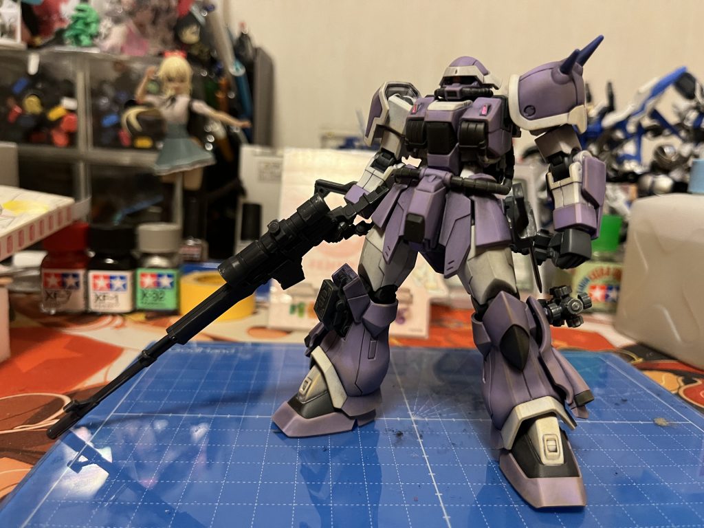 薄めなウェザリングが好きなので撮影ブースだと目立たなくなる…