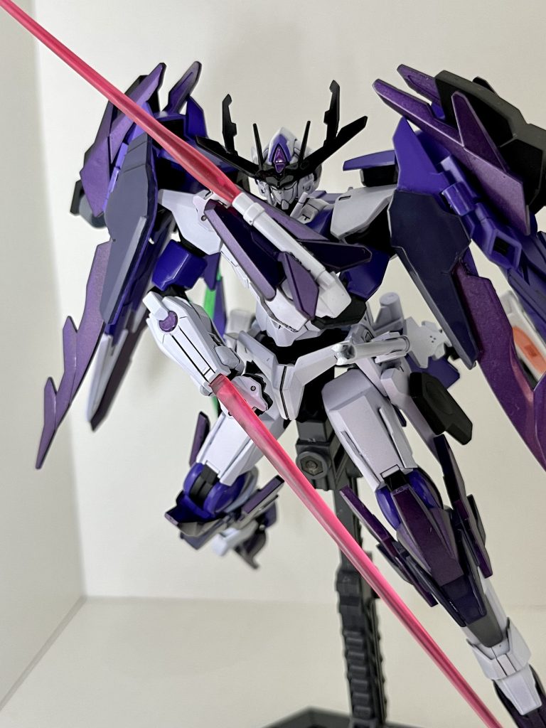 ビームサーベル&腕部ビーム発生機構え何気に今回のベストショット