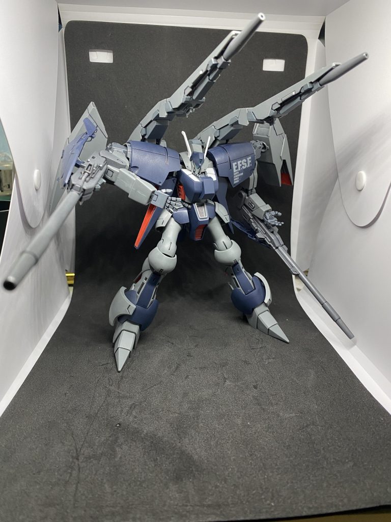 始めは塗装する予定でしたがこの配色でもカッコよかったのでこのままにしました。