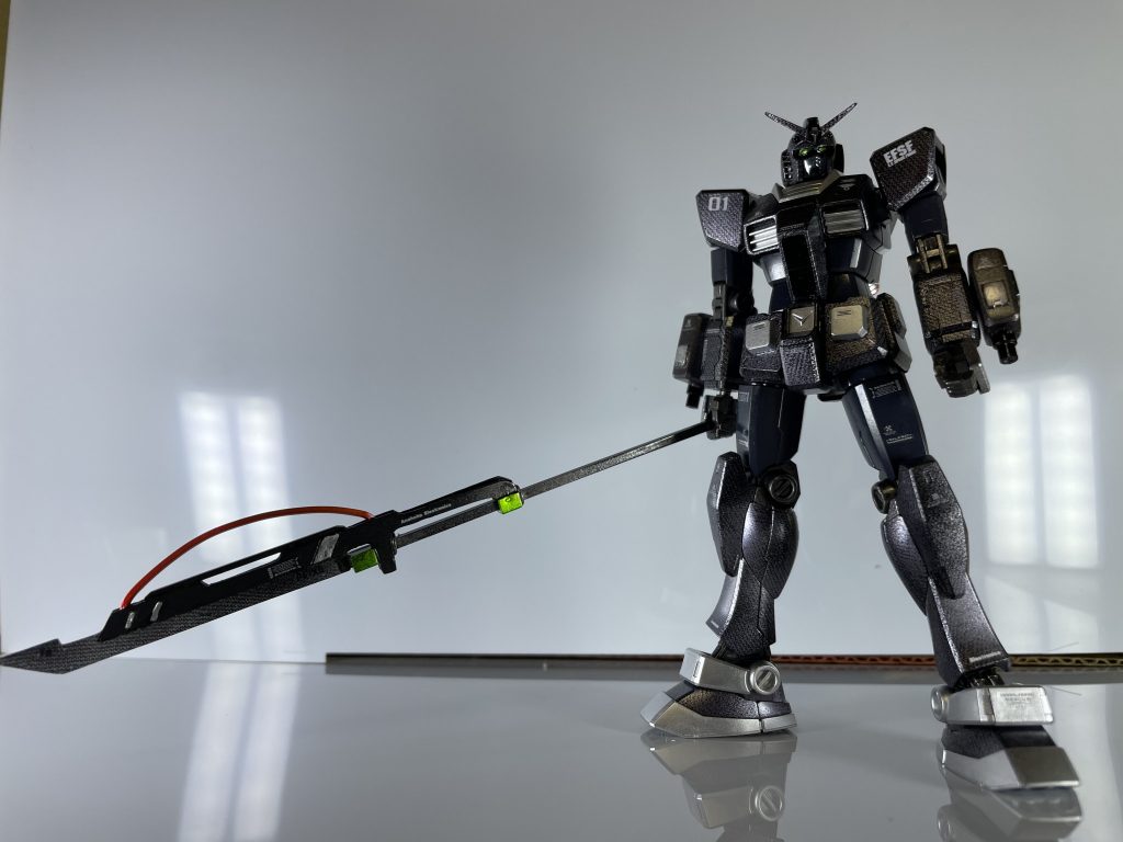 実体剣で専用の薙刀を自作してます。初めてプラ板からパーツを切り出して作りました。