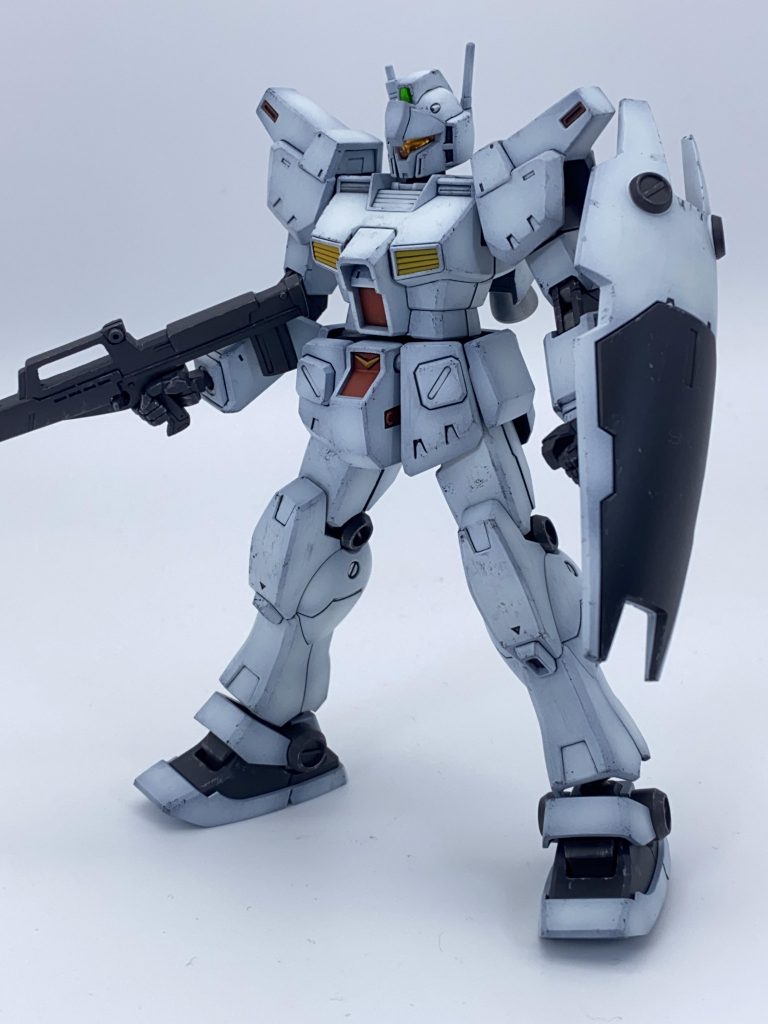 白背景の方がウェザリングは目立ちますね、今回は黒背景と混ぜて撮影しました