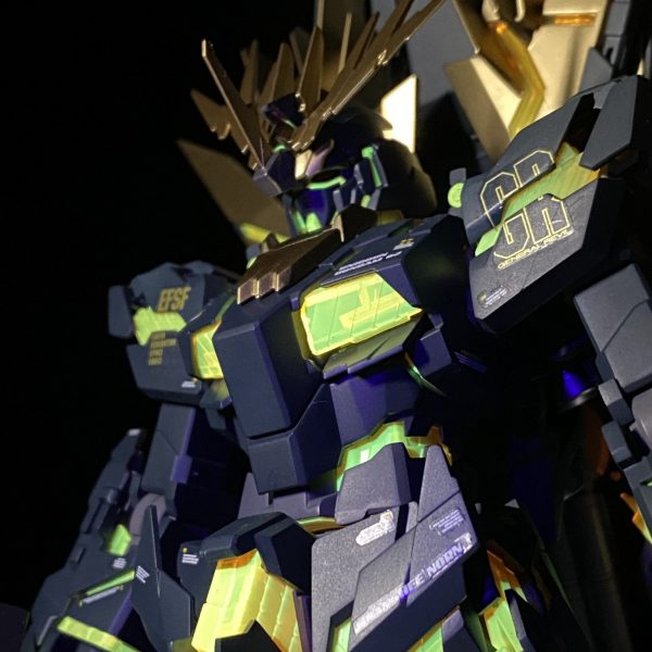 MGユニコーンガンダム2号機バンシィノルン