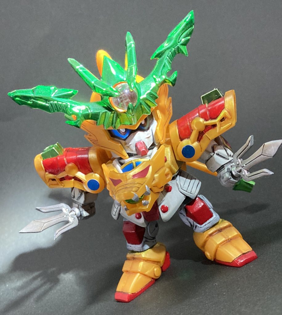 双龍牙尖った部分はなるべくシャープに尖らせるように削っています。