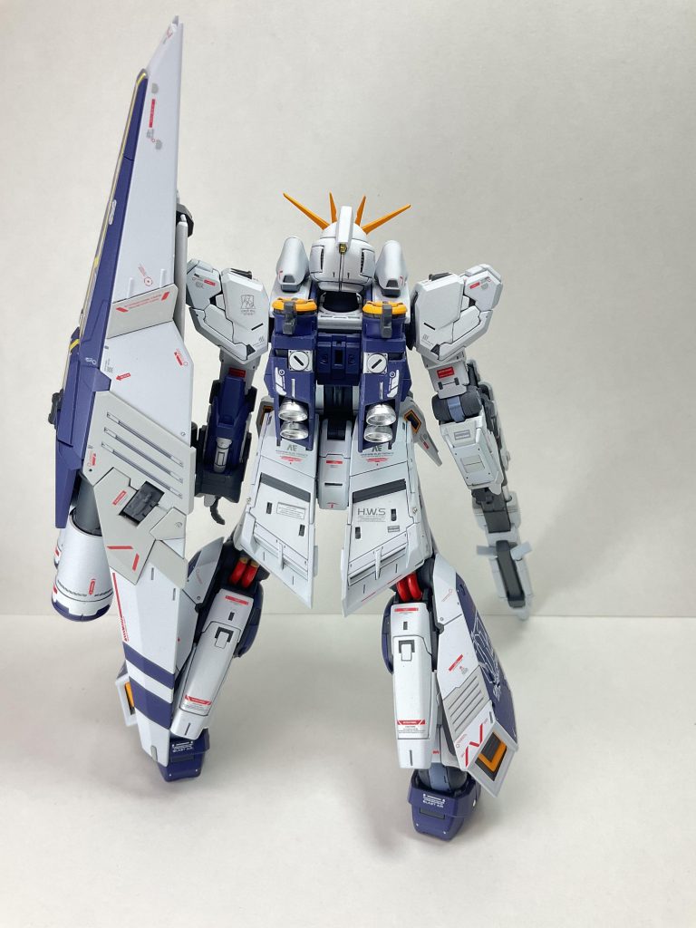 バック ファンネル無ししっかりデカール貼ってます白の色分けもギリわかるかな…