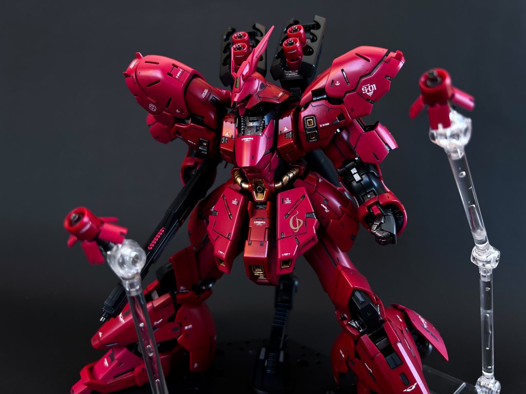 【筆塗り部分塗装】RGサザビーを成形色活かしで作りました🙇‍♂️–7枚目/制作者：@praZo001