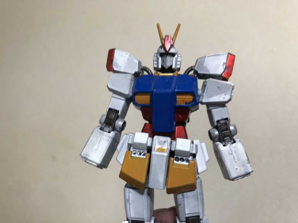 タミヤ缶スプレーを使いました。TS-27マットホワイト、TS-39マイカレッド、TS-56ブリリアントオレンジを使用しました