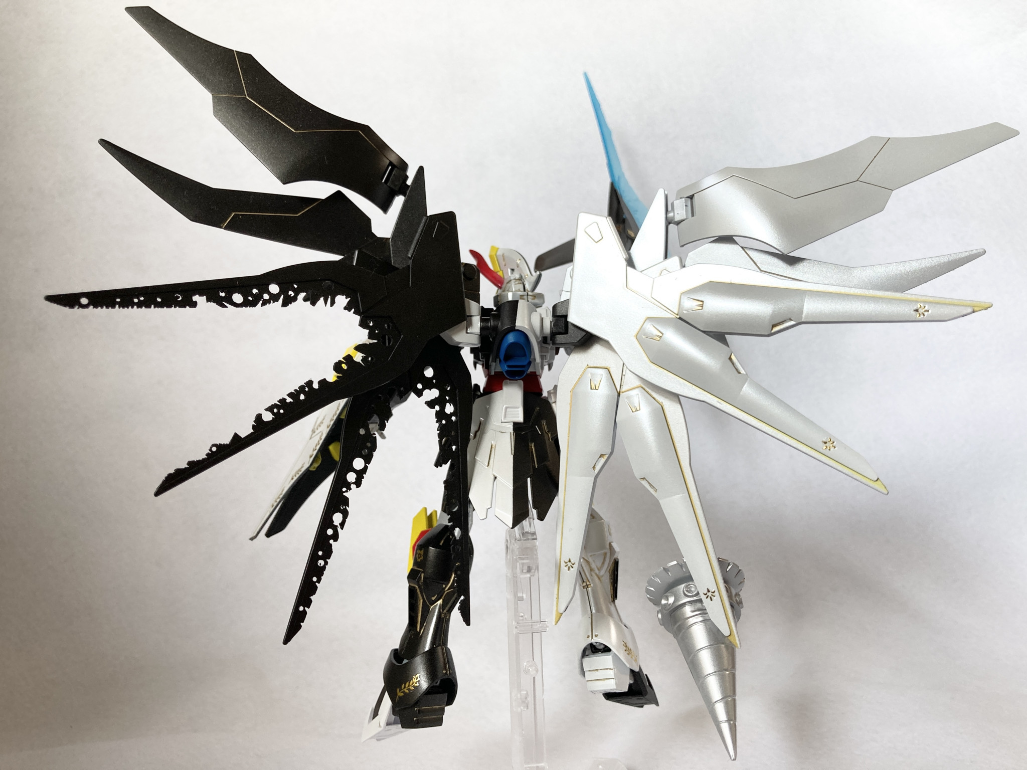 ガンダムナイトメアルシファー ガンダムリヴランスヘブン改造 アイギスc型 パテ職人 さんのガンプラ作品 Gunsta ガンスタ