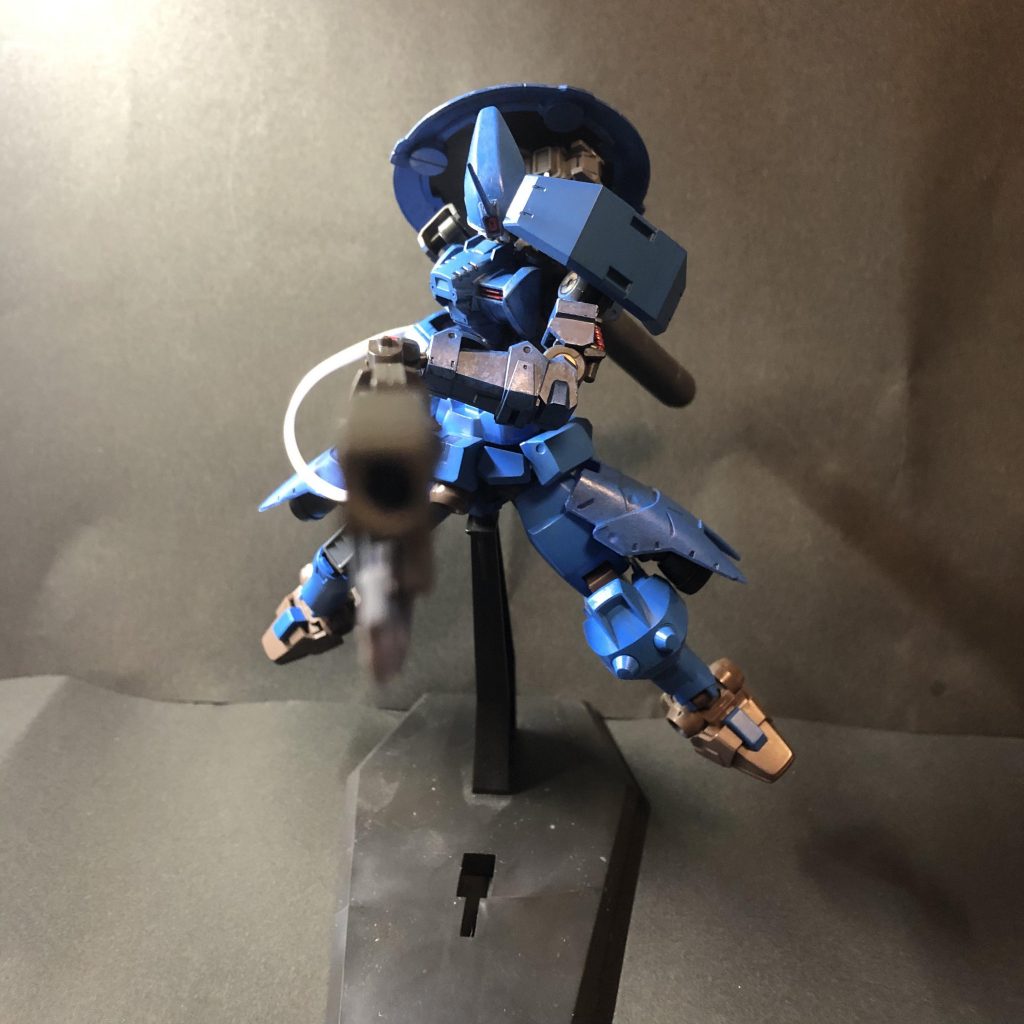 最後にレールガン発射で、今回の写真は早めの〆です!塗装ハゲが怖いので今回の写真はこれで全てです。!もし、(本当にもし。笑)違う角度から見たいよっていう方が居ましたら、遠慮なくコメントの方にお申し付けください!制作過程に続きます⤵︎⤵︎⤵︎⤵︎⤵︎⤵︎⤵︎