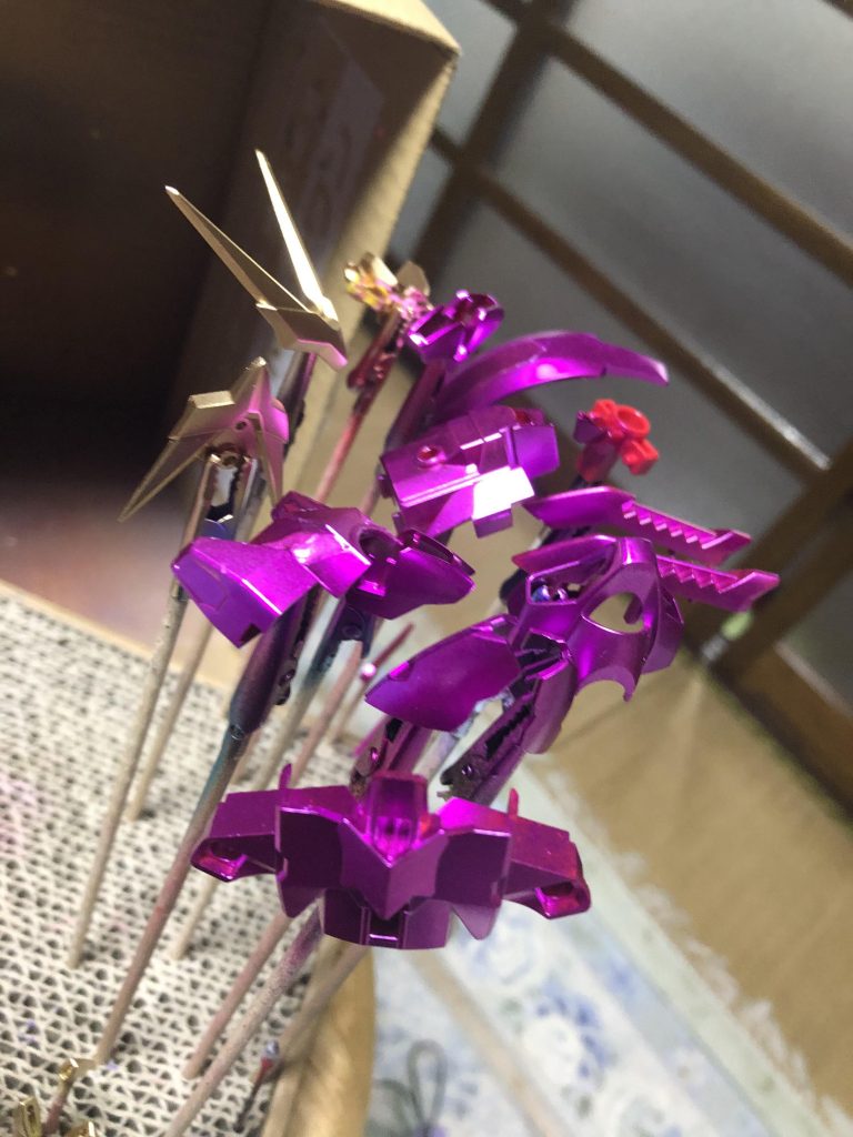 丸塗りパーツはこれくらいで、あとは部分塗装です。