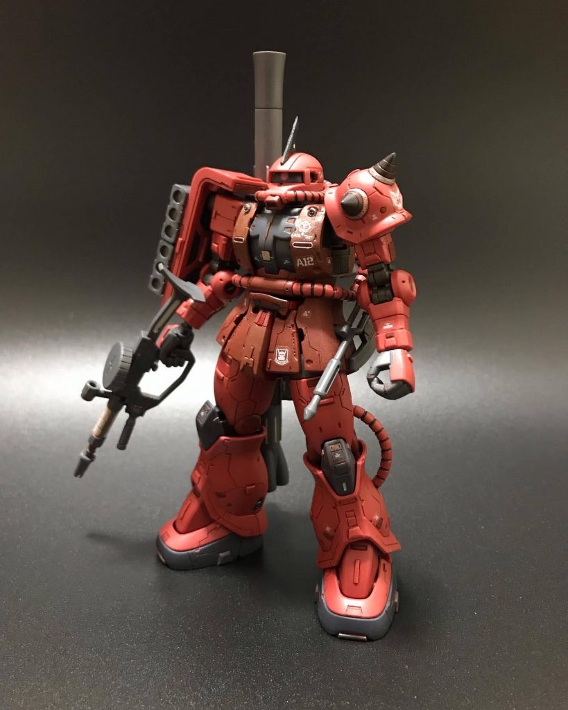 オリジン版は武装が多く、カッコいいです。