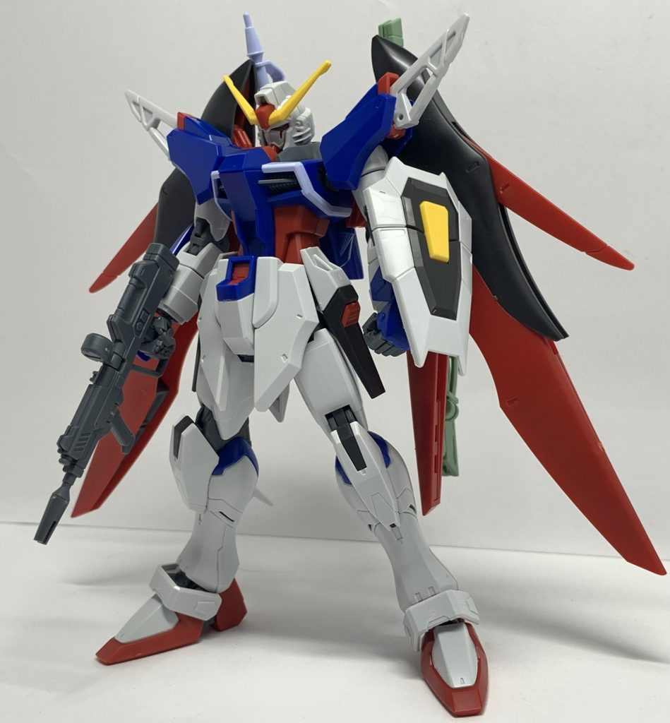 まずは素組みから。