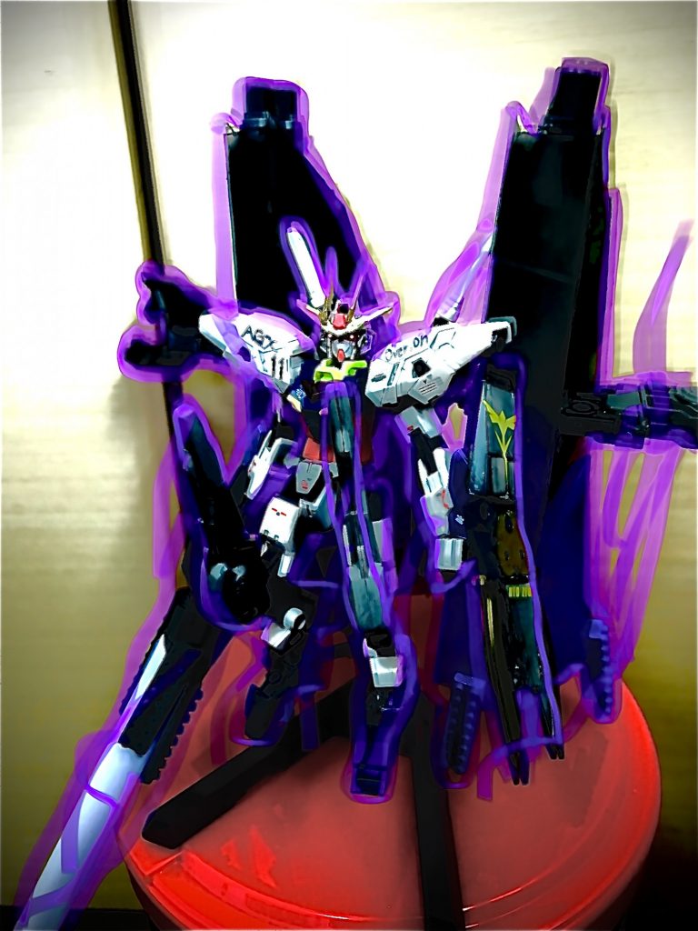 メッサーラアーマーとの合体偽装形態を第0形態、偽装パーツをパージしてバックパックとドッキングした姿を第一形態と呼び、メッサーラーアーマー巡航形態に乗機した状態を第二形態、合体した姿を第三形態と呼ぶ。メッサーラアーマーと合体することでグリモアの力を最大限活かすことが出来る