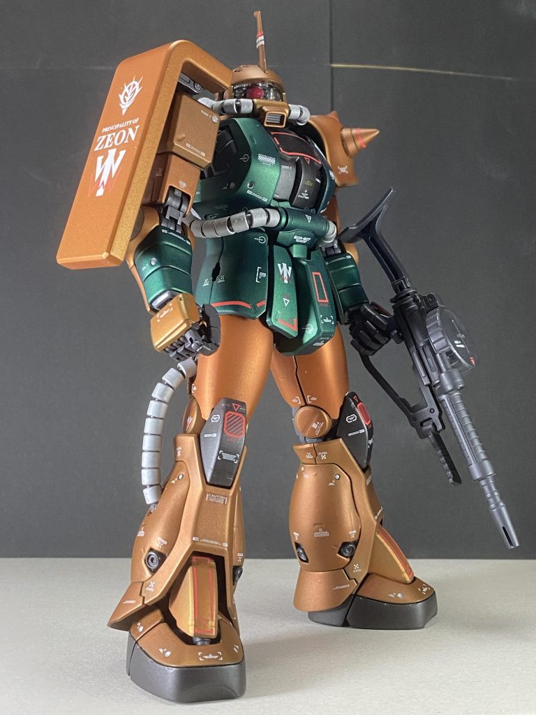 キット付属のデカール,社外品のデカールを使い分けています。