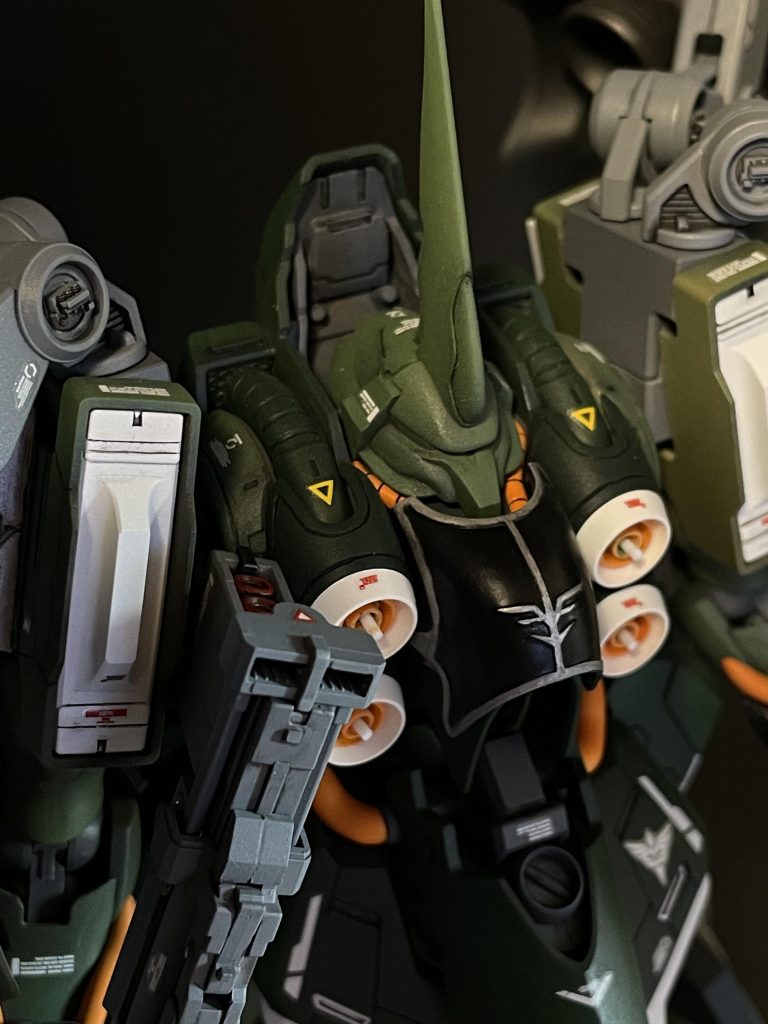 お気に入り画角。この角度で決まると嬉しい(・∀・)頭部のディテールアップに挑戦すべきだったと激しく後悔…ですよ…。