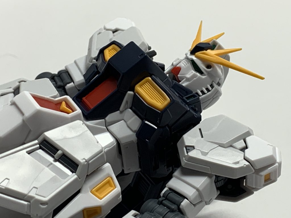 オープニングの登場シーン。