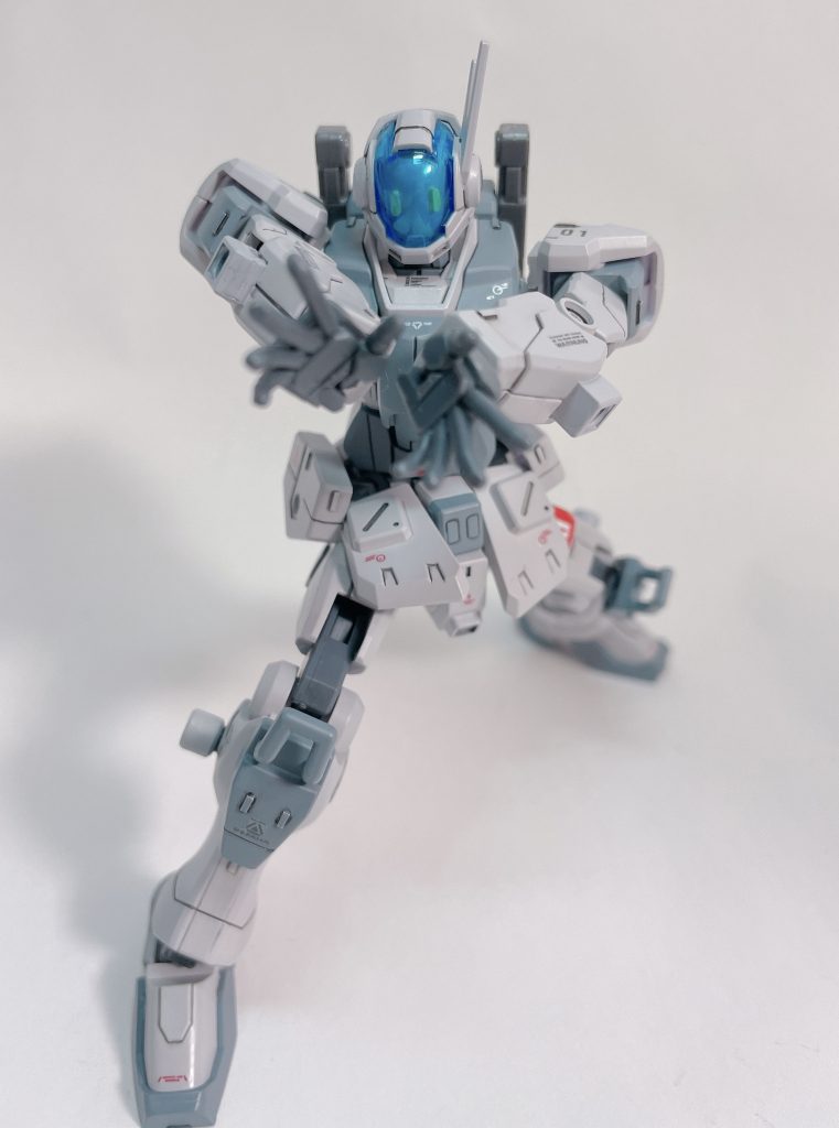 波ぁーーーーーー!!!GBNガードフレームの可動域を活かして、バリバリの武闘派だった助手くんw