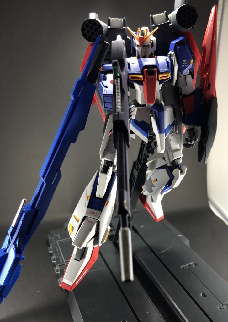 スジボリ追加、エアブラシでの全塗装、筆塗りでの塗り分けなどの作業をしました！