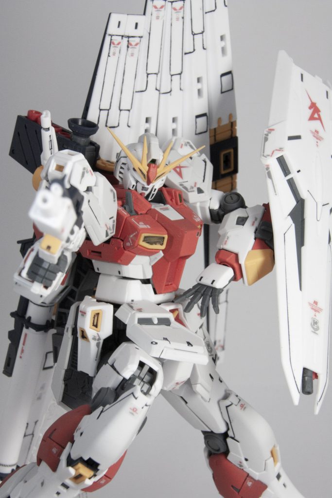 色んなポージングもできます。