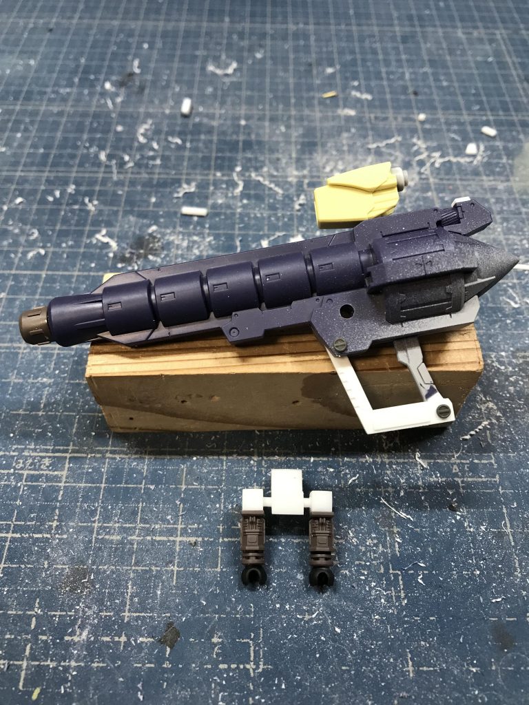 武器をディテールアップ。