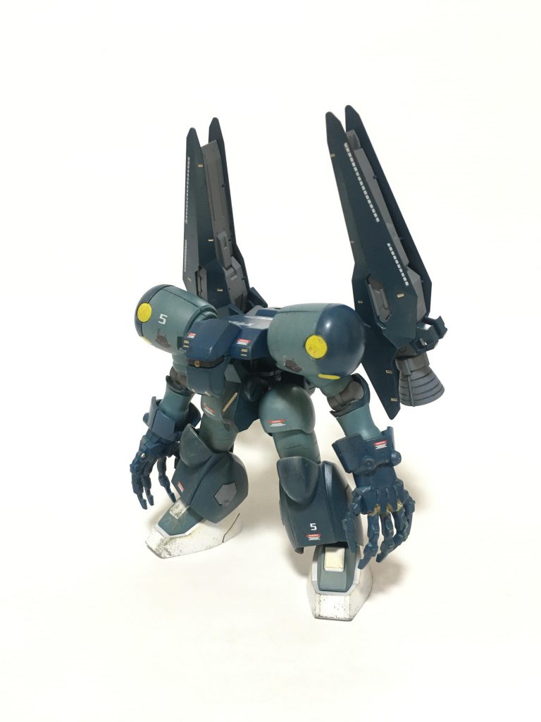 見たまんまなのですが、本体にティルトローターパック、腕部にデスアーミー、脚部にハイモック、バックパックにテルティウムアームズを使用しています。
