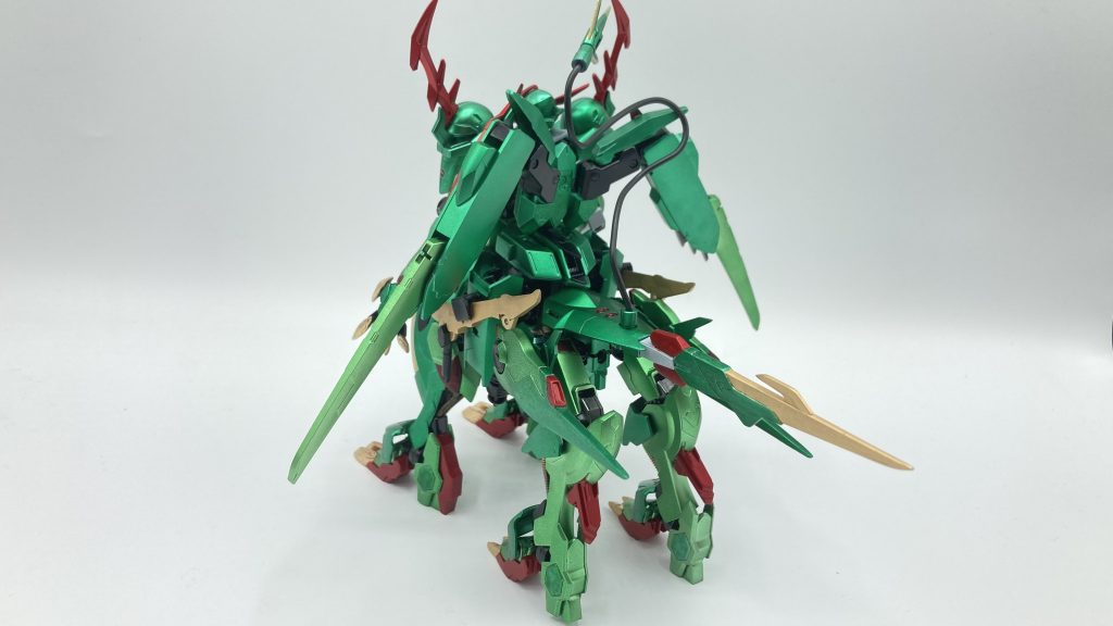 ガンダムバルバタウロスをベースにバルバトスルプス、バルバトスルプスレクス、バエルの一部をミキシングして制作しました‼️名前はルプスレクスに倣ってラテン語で『馬の王』を意味する